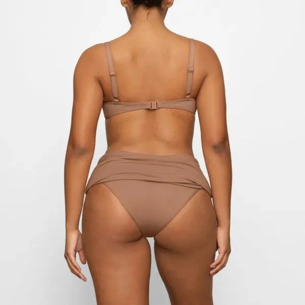 NWT SKIMS SCULPTING SWIM RUCHED UNDERWIRE LINED TOP IN SIENNA